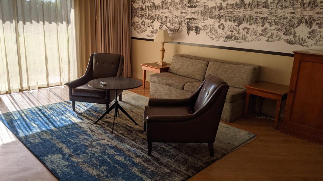 Olympia Hotel At Capitol Lake Exteriör bild